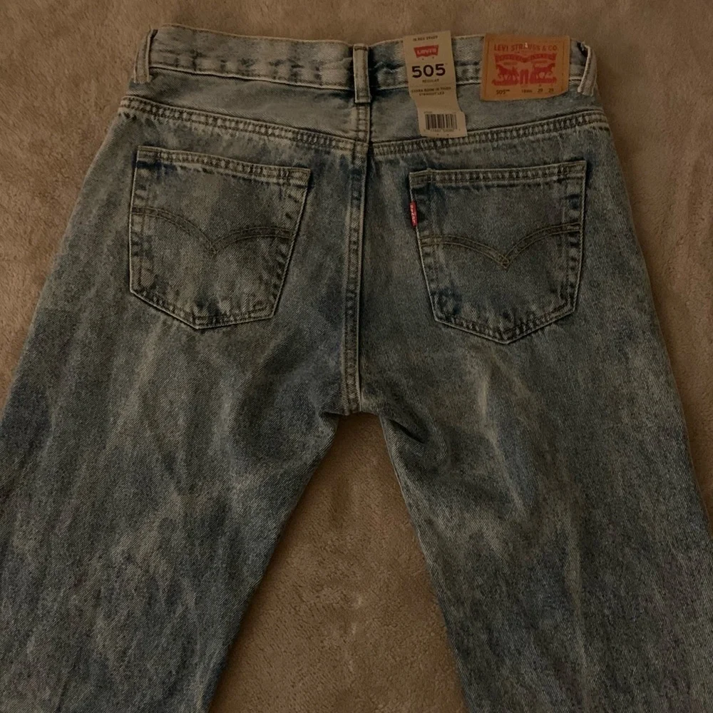Brand New Vintage Levi’s 505 Straight Leg - Picture 4 of 5